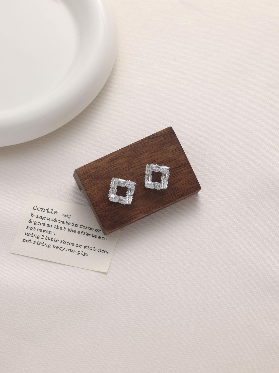 Zirconia Earrings1069