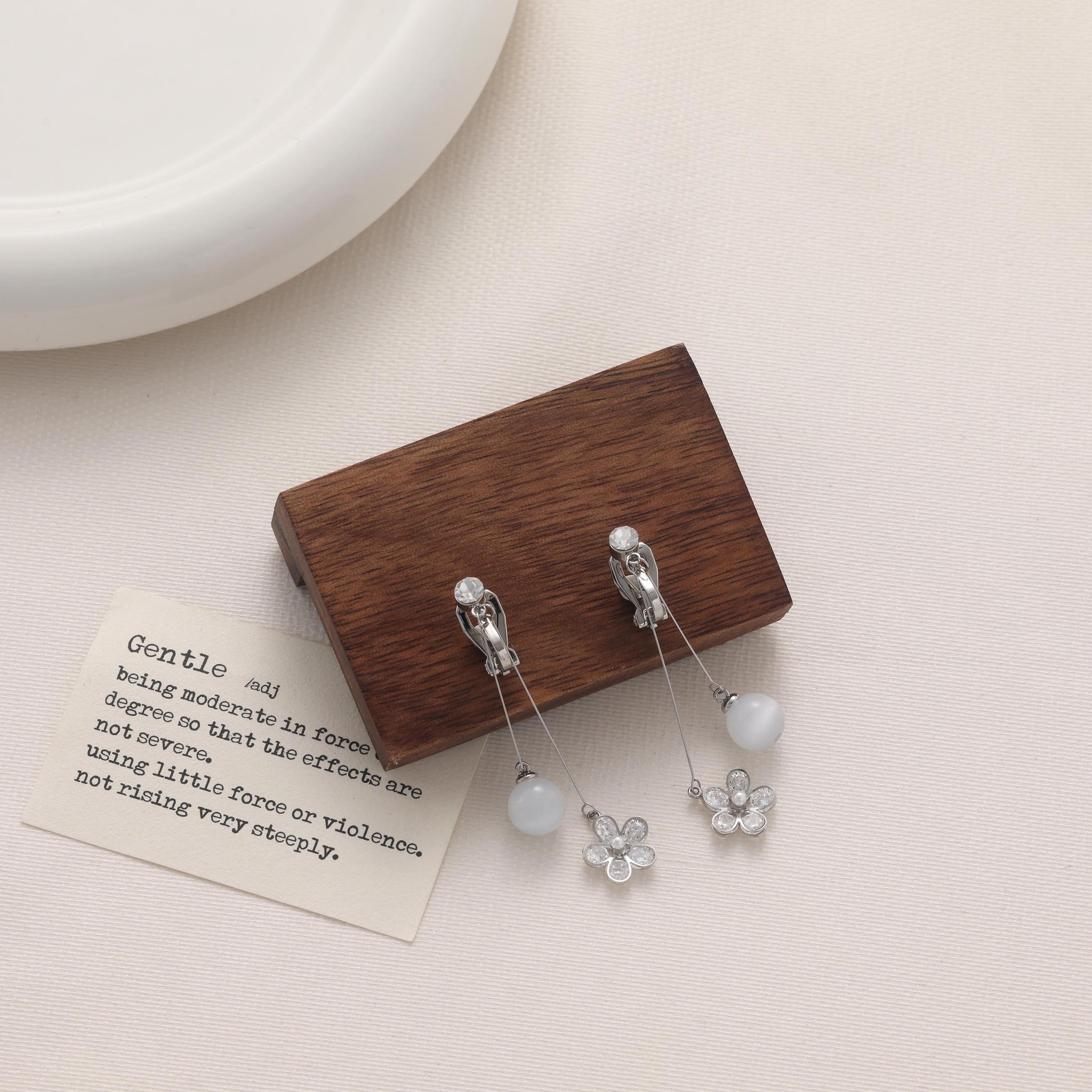 Cat Eyes Earrings1032