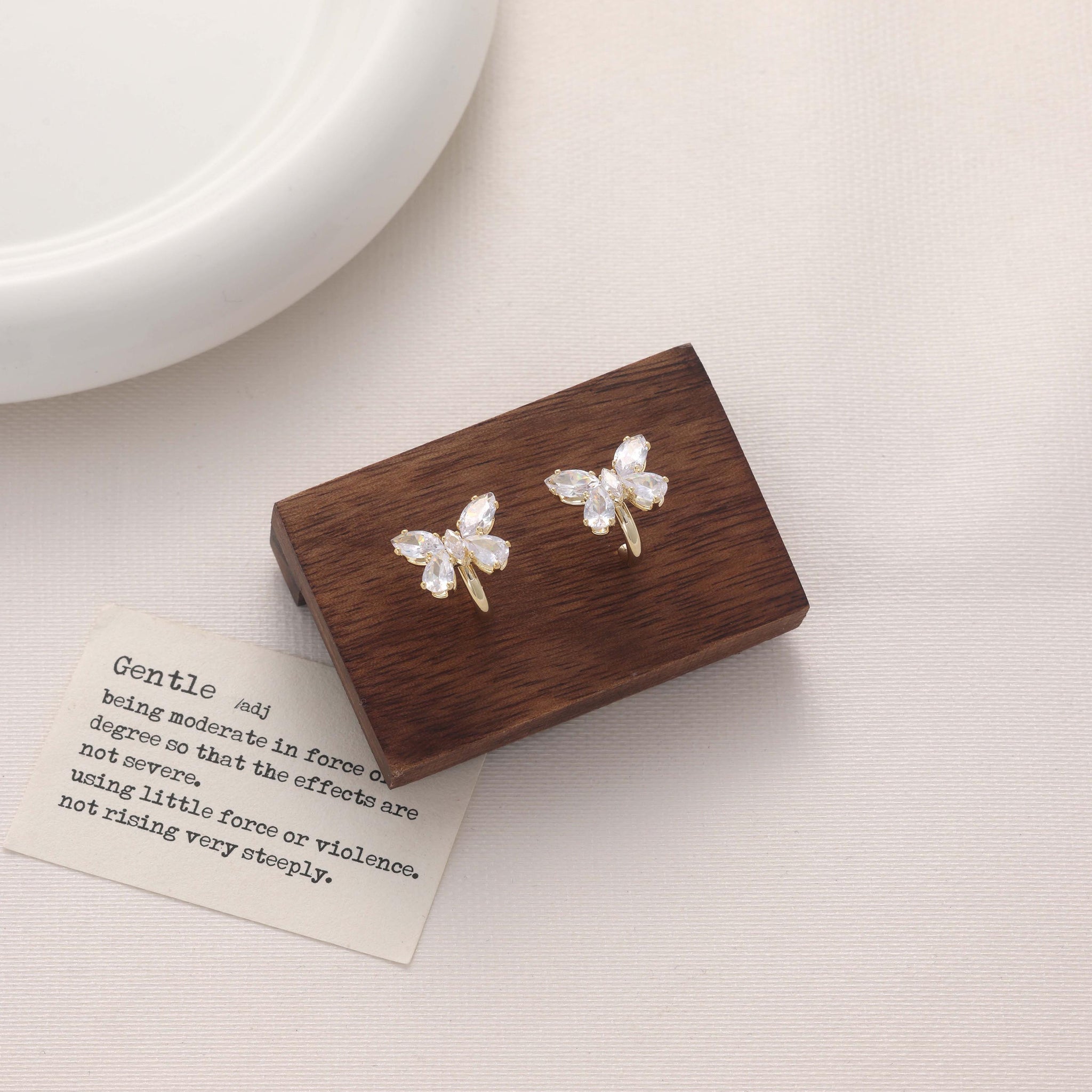 Zirconia Earrings1071