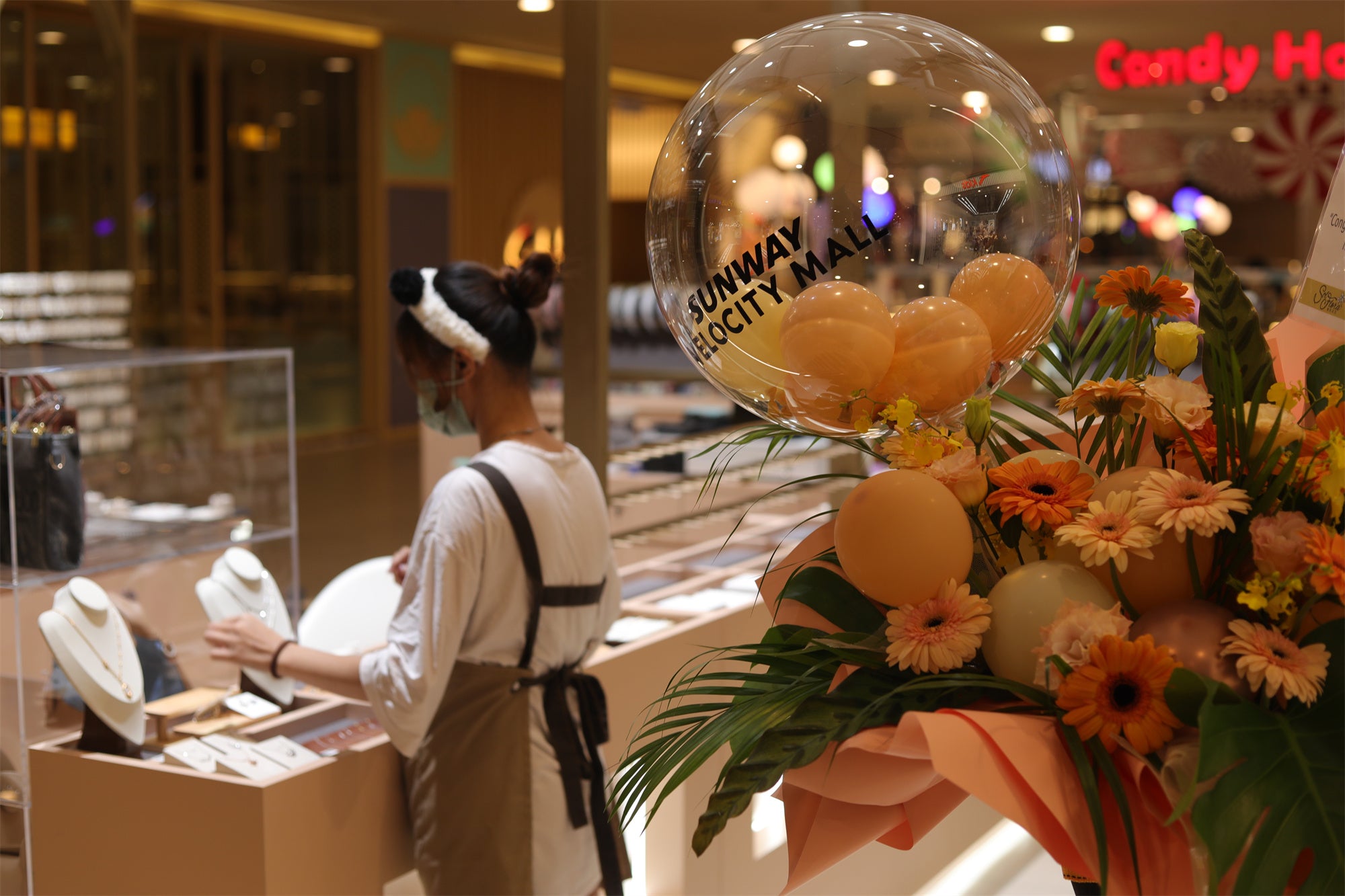 slider image slider_item_DLYaxd