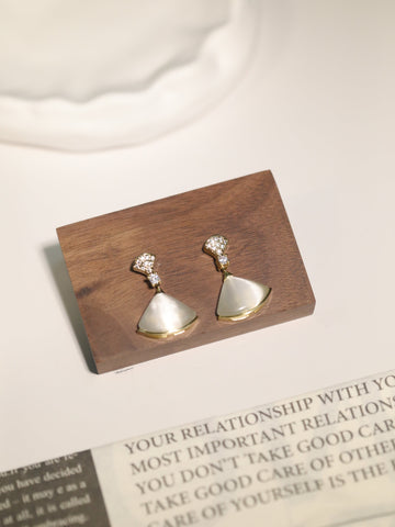 Cat Eyes Earrings1023