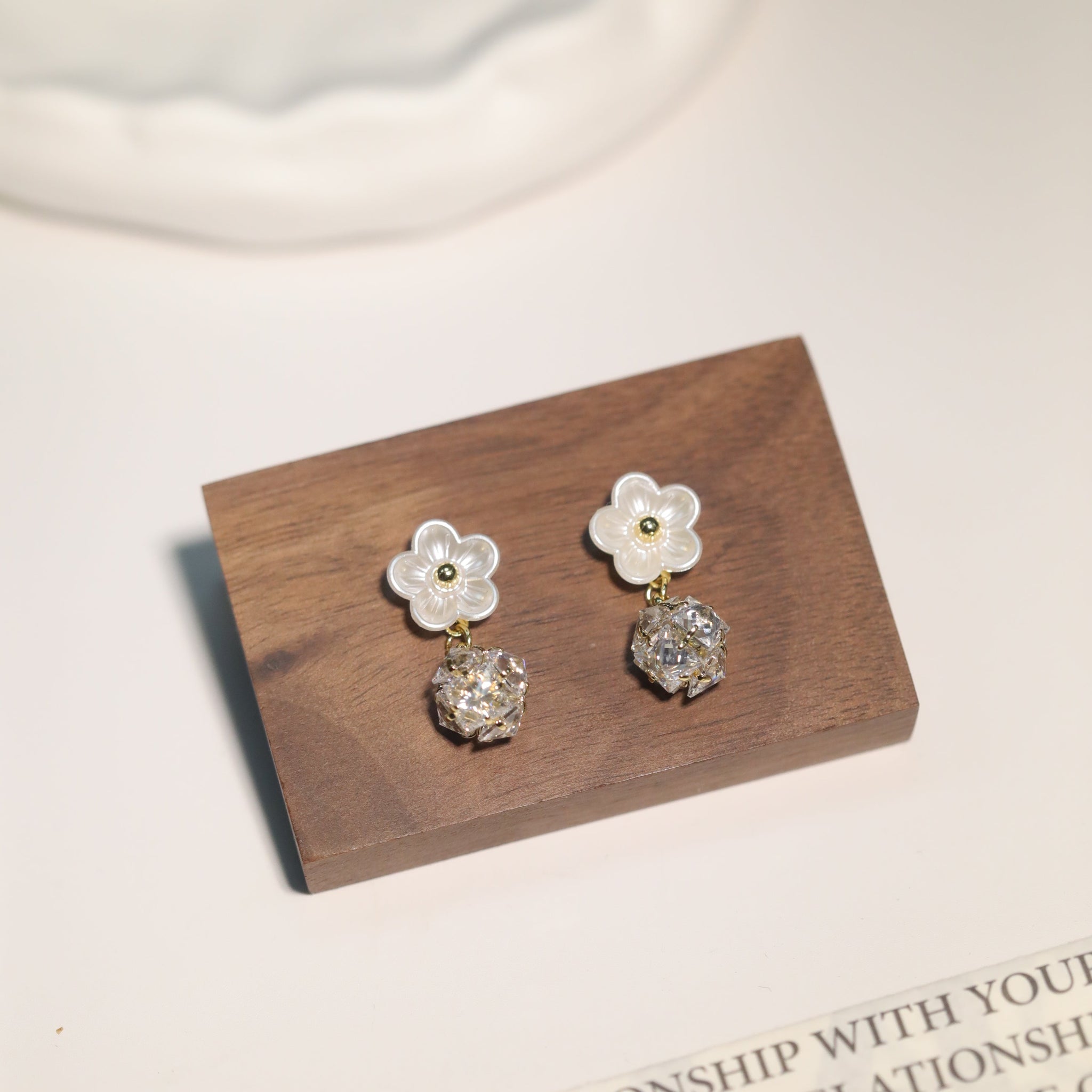 Zirconia Earrings1022